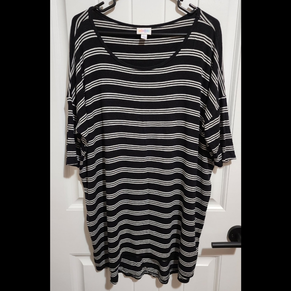 Lularoe Irma tunic top large black and white stripes
